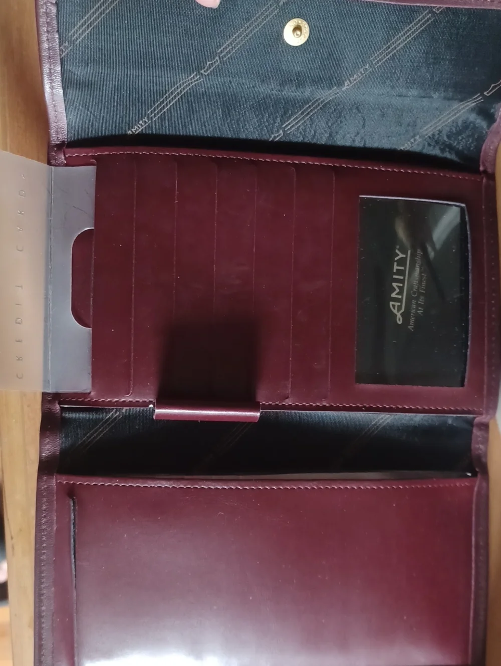 Amity Leather Secretariat Wallet in Burgundy